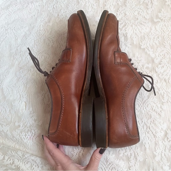 Men’s Allen Edmonds Stockbridge leather Oxford shoe main image 3